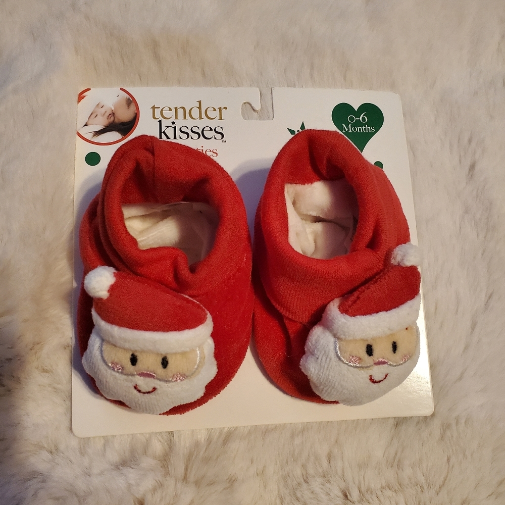 *2/$10*Tender Kisses Santa Claus Booties, Sz 0-6 Mths, NWT